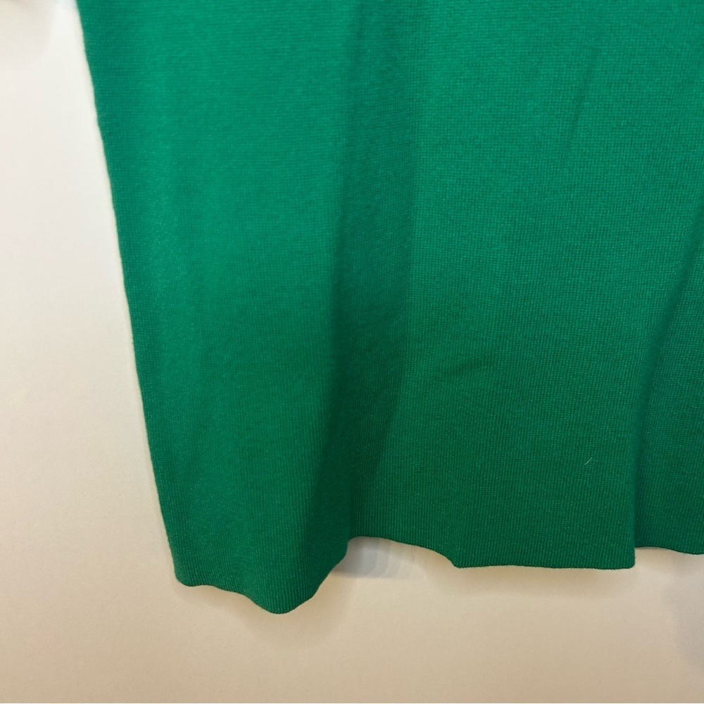 *NWT* Banana Republic Off the Shoulder Sweater in Florida Green, Size Small - Picture 4 of 7